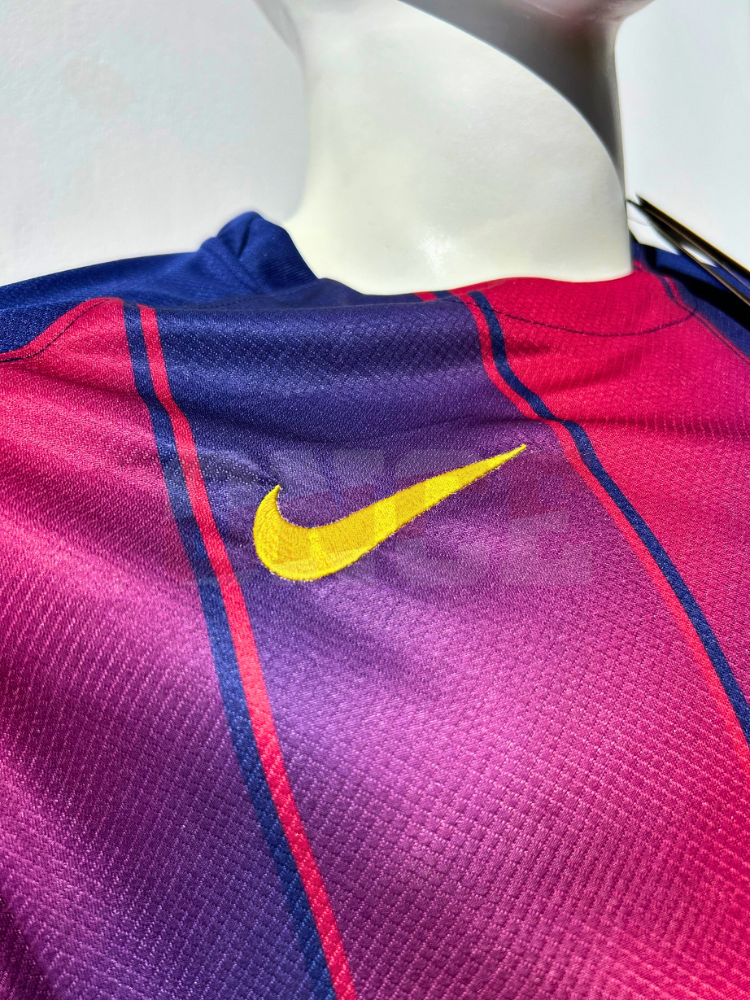 Barcelona 25/26 | Local | Més que un Club