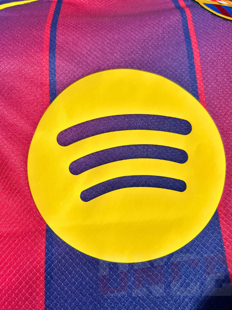 Barcelona 25/26 | Local | Més que un Club