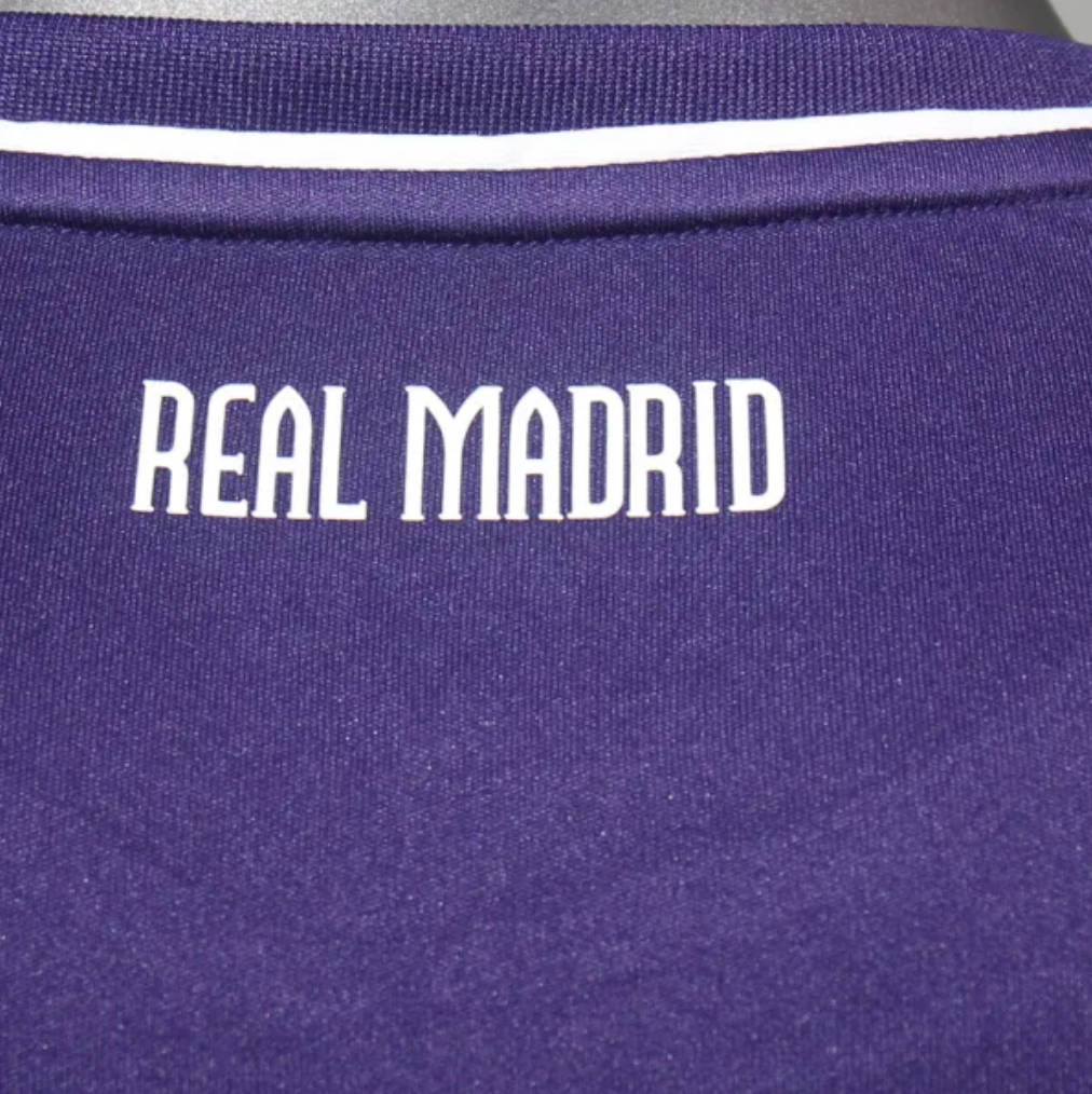 Real Madrid 10/11 | Visitante Morada | Versión Jugador